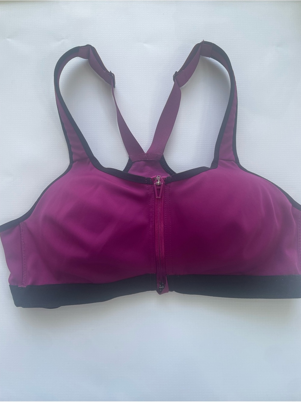 Victoria's Secret Women's Front-Zip Sports Bra - Magenta